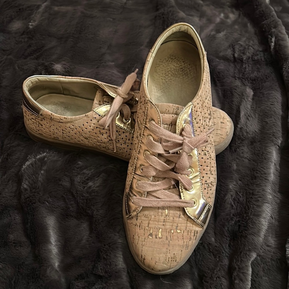 Johnston & Murphy Emerson Sneaker